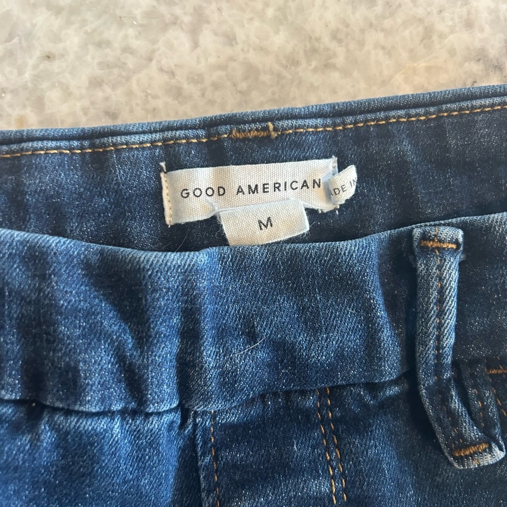 Good American Classic Blue Jeans